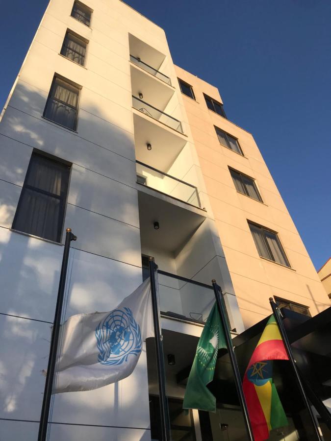 Cot Hotel Adís Abeba Exterior foto